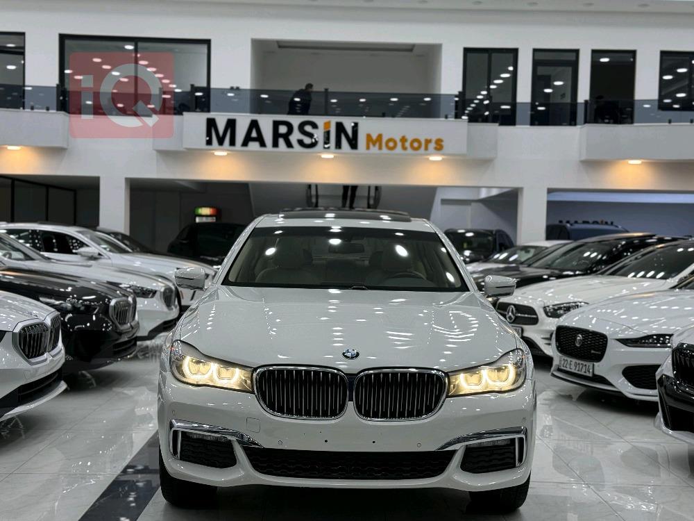 بي ام دبليو الفئة 7